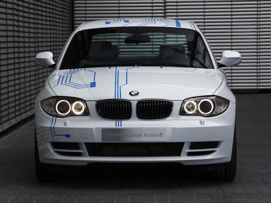  BMW 1-Series Concept ActiveE 2010 года  (фото 3 из 9)